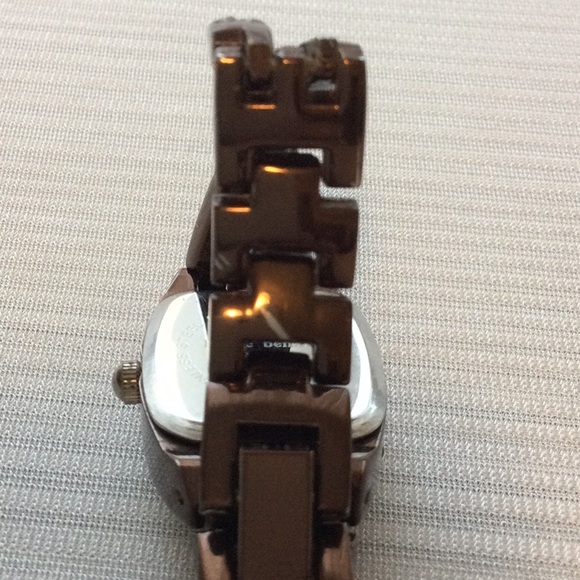 3 for $20 item - Rhinestone and copper coloured Watch - Picture 8 of 9